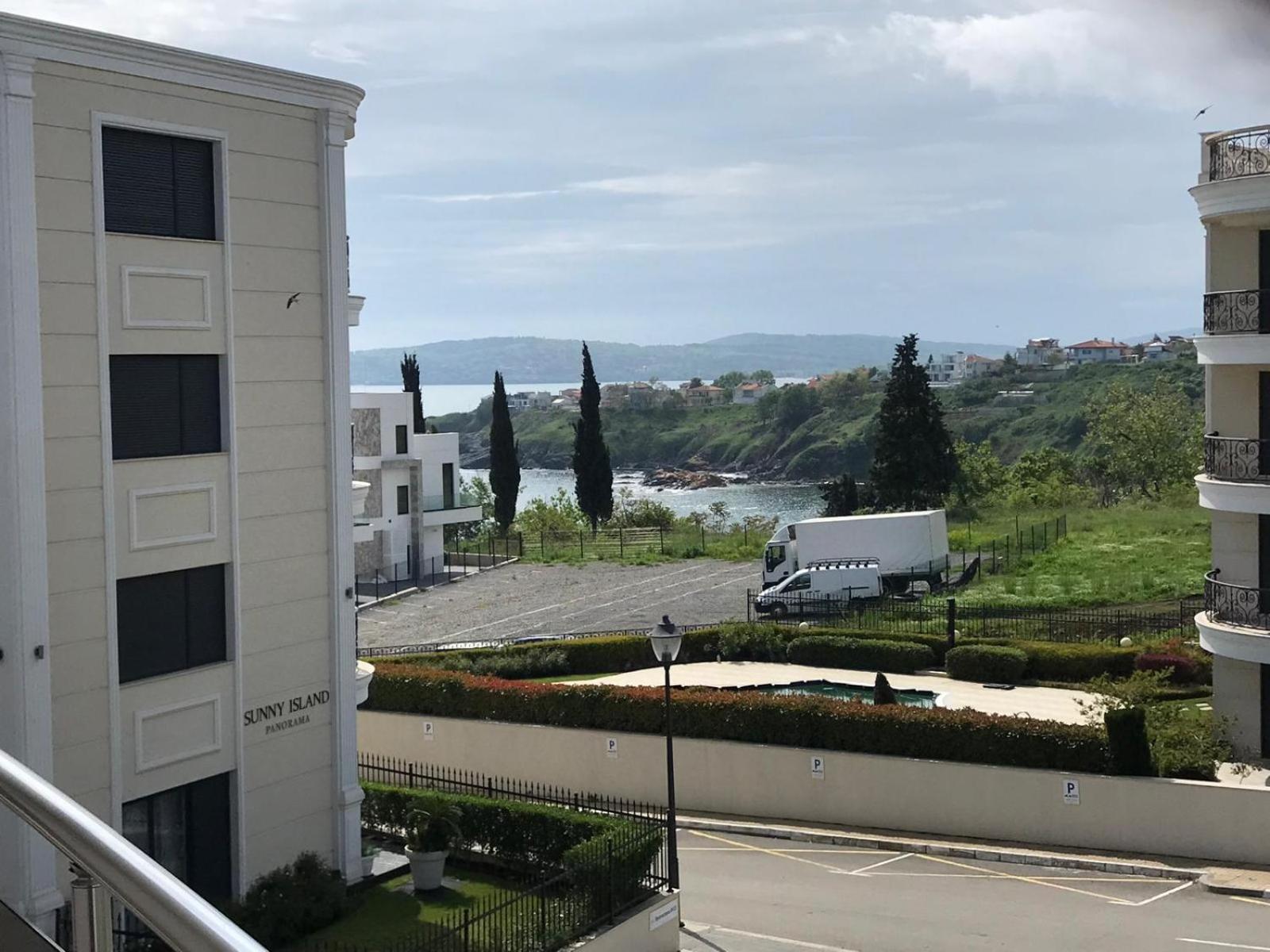 Great Choice Apartment 切尔诺莫雷茨 外观 照片