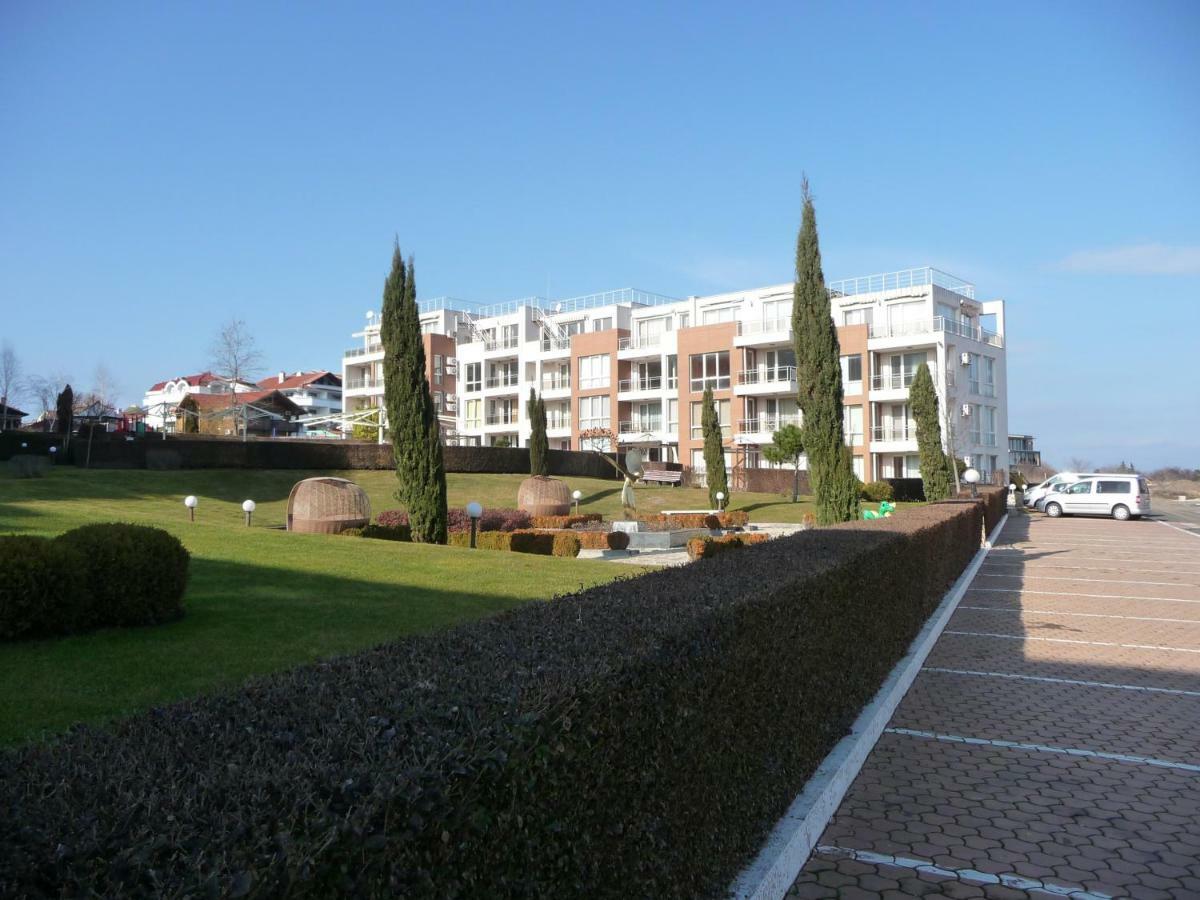Great Choice Apartment 切尔诺莫雷茨 外观 照片